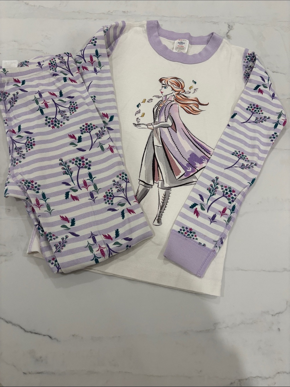 Hanna Andersson Lilac and White Princess Graphic Pajama Set